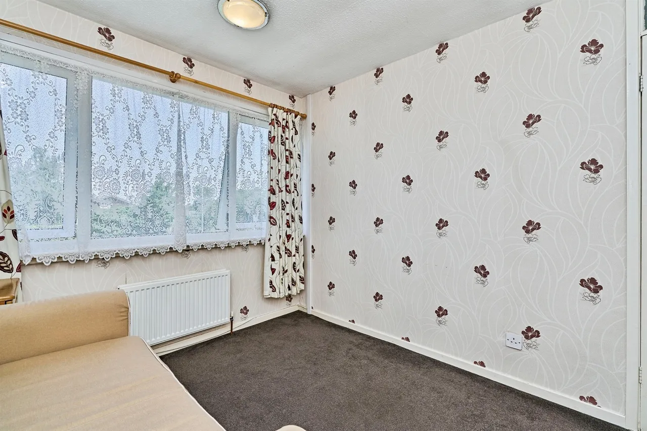Holloway Bank, West Bromwich, B70, photo 17