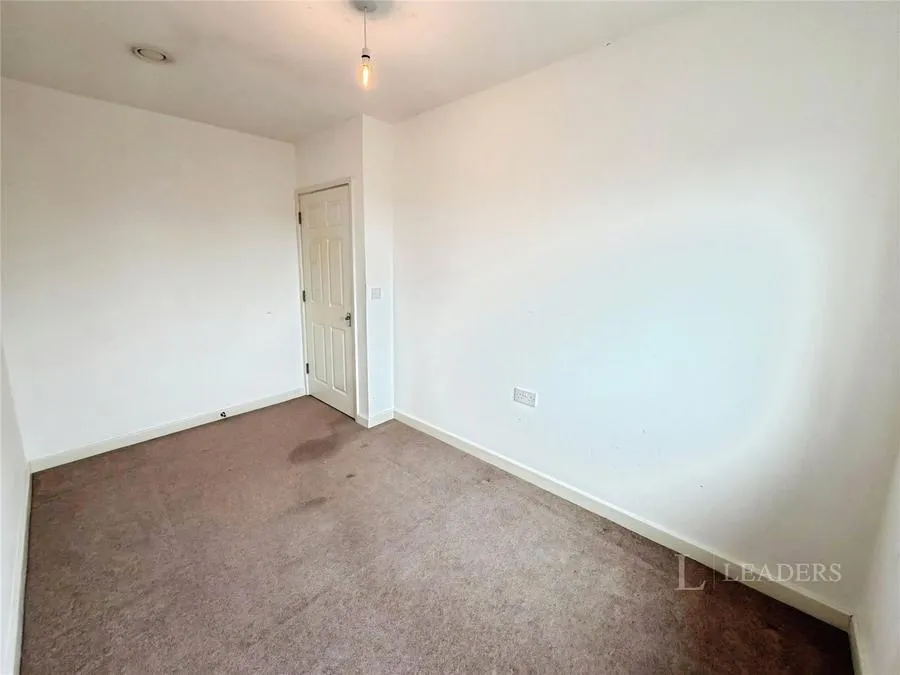 Sarum Road, Luton, LU3, photo 11