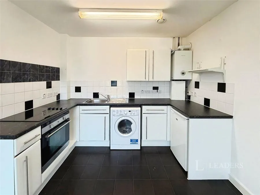 Sarum Road, Luton, LU3, photo 5