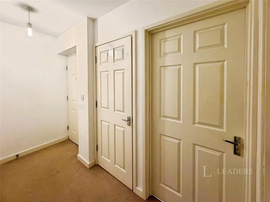 Sarum Road, Luton, LU3, photo 8