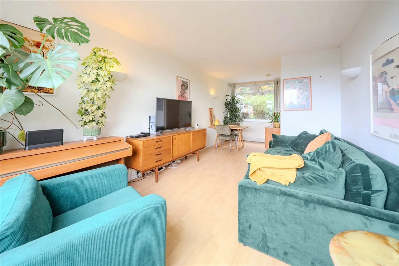 Queenswood Gardens, Leeds, LS6, photo 3