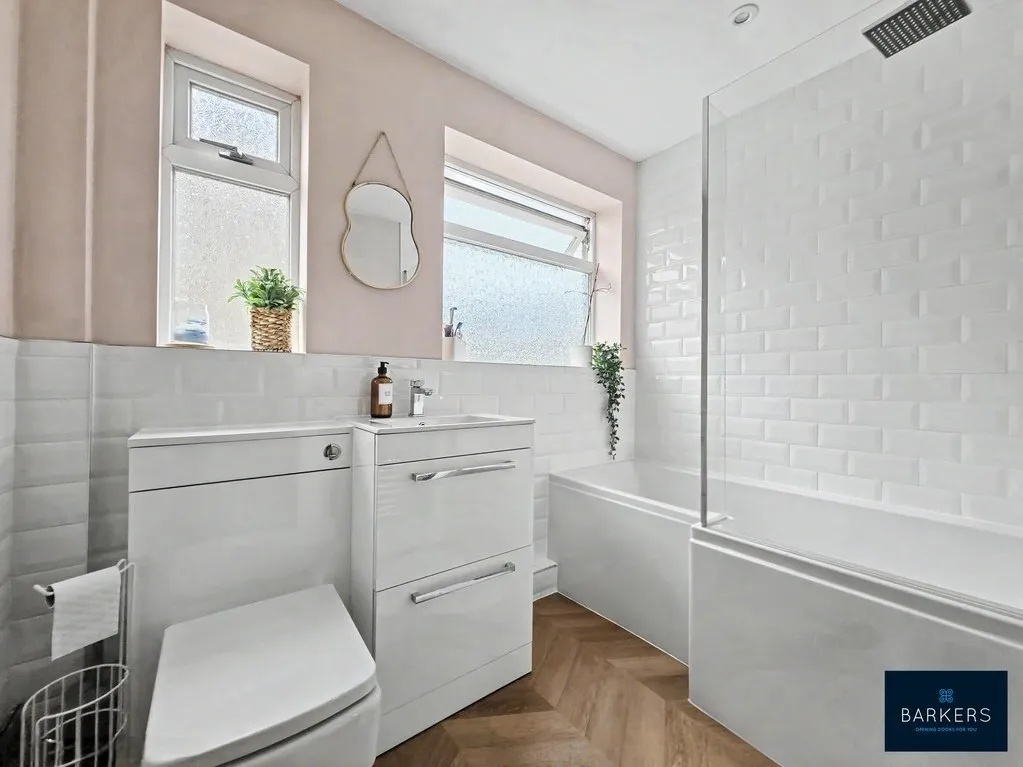 Brown Hill Drive Birkenshaw, Bradford BD11 2AZ, photo 14