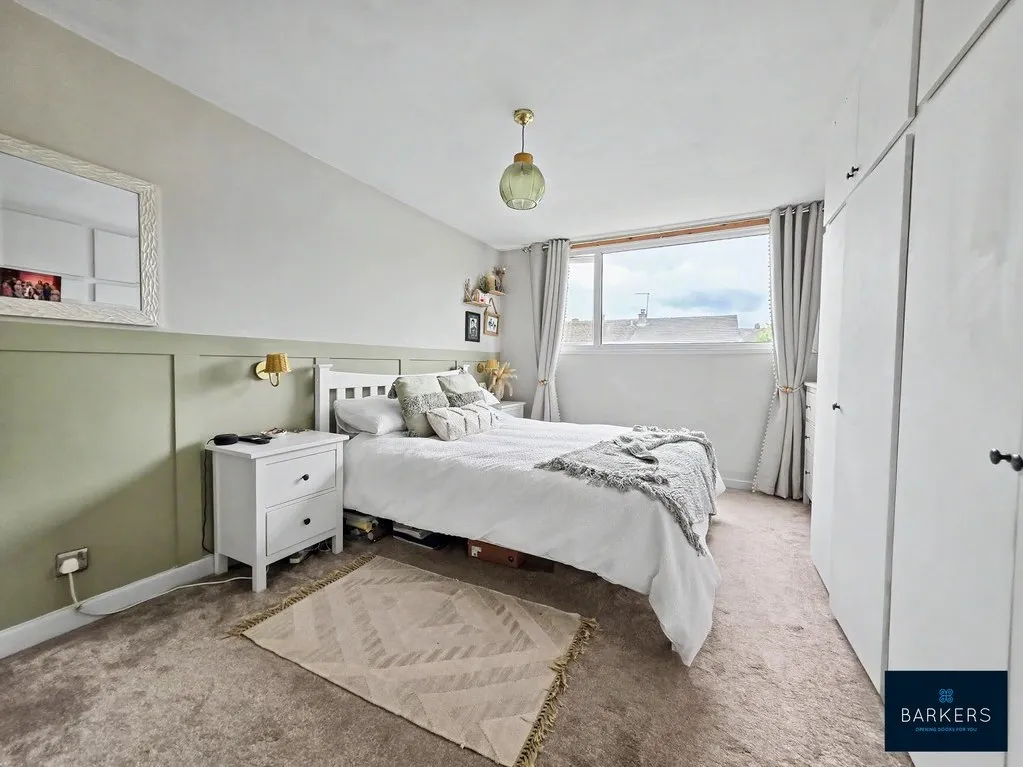 Brown Hill Drive Birkenshaw, Bradford BD11 2AZ, photo 9