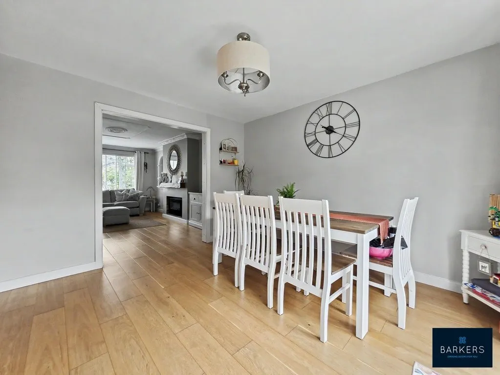 Brown Hill Drive Birkenshaw, Bradford BD11 2AZ, photo 7
