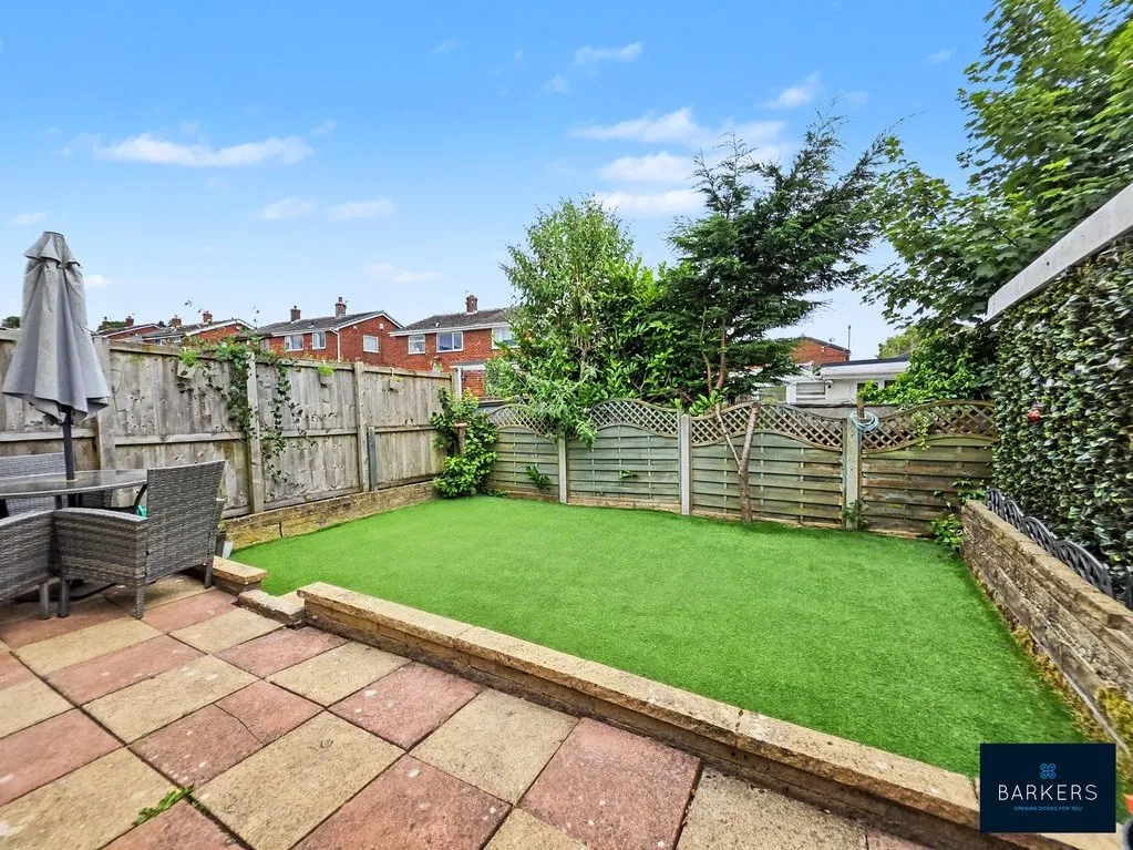 Brown Hill Drive Birkenshaw, Bradford BD11 2AZ, photo 5