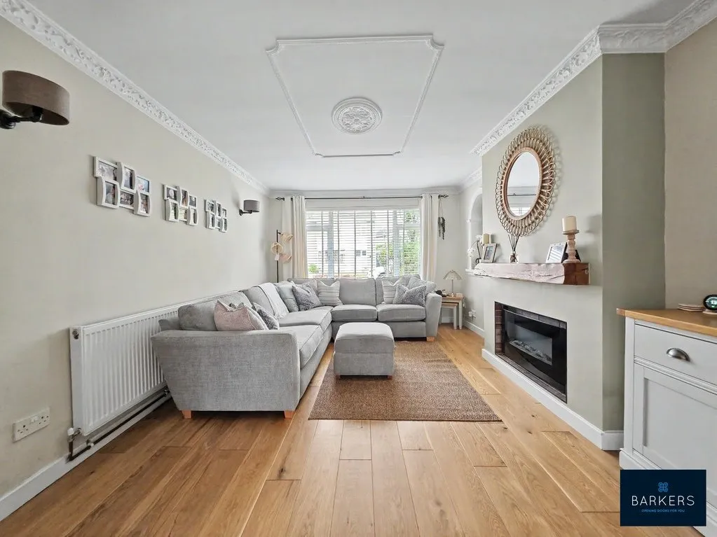 Brown Hill Drive Birkenshaw, Bradford BD11 2AZ, photo 3