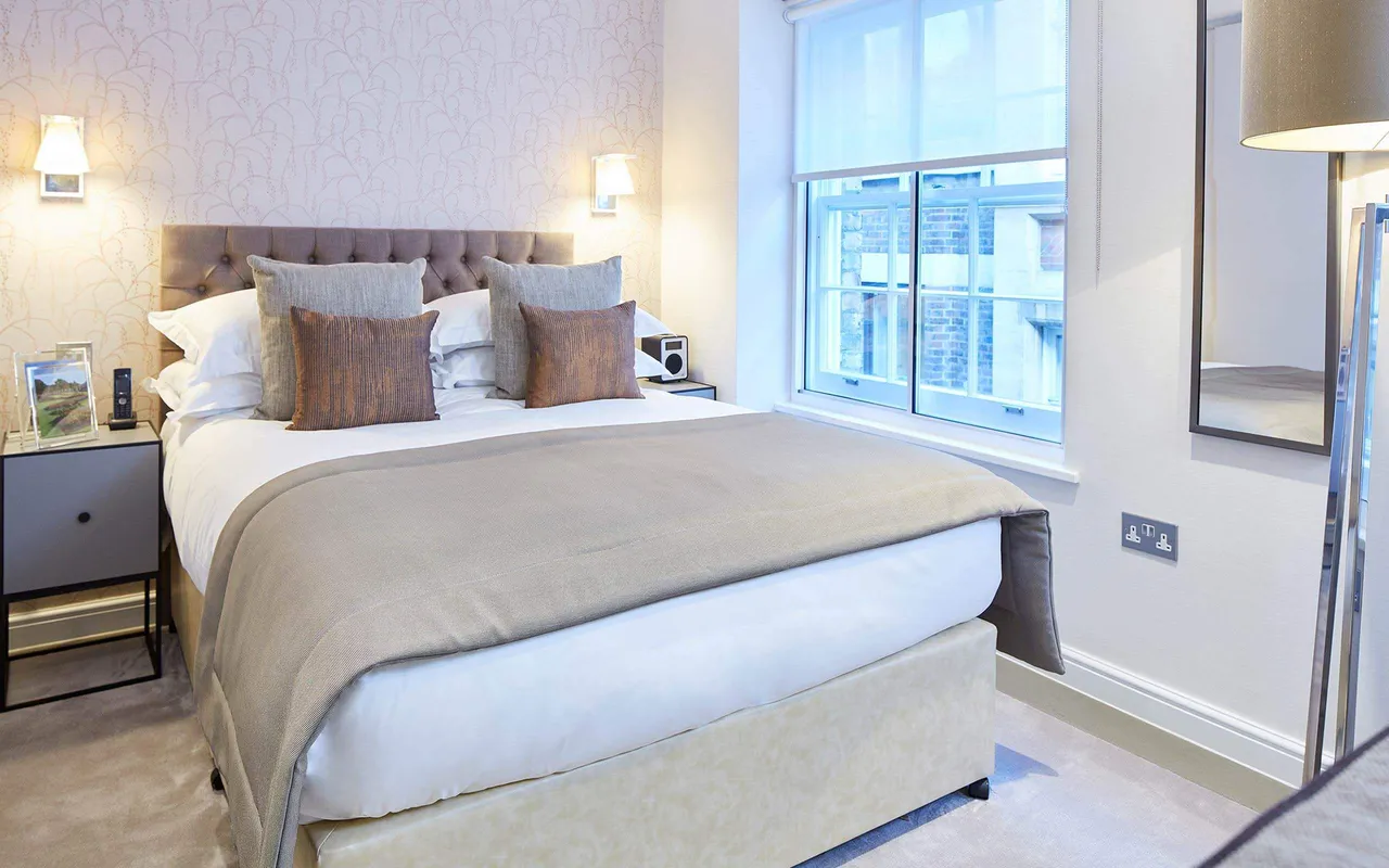 Studio Apartment, Cheval Calico House, 42b Bow Lane, London, photo 3