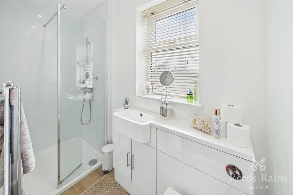 Broomcroft Road, Ossett, West Yorkshire, WF5, photo 5