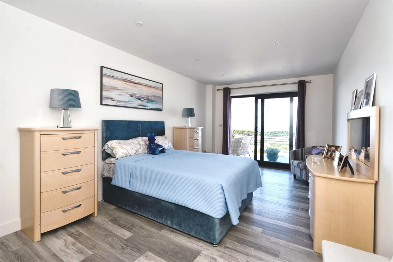 Claremont Road, Seaford, BN25, photo 19