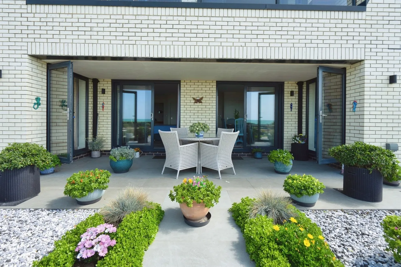 Claremont Road, Seaford, BN25, photo 14