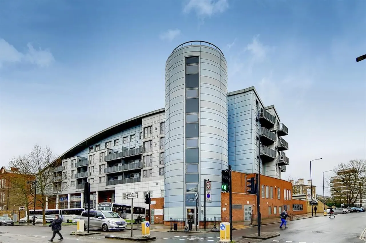 2 bed flat for sale — Hungerford Road, London N7