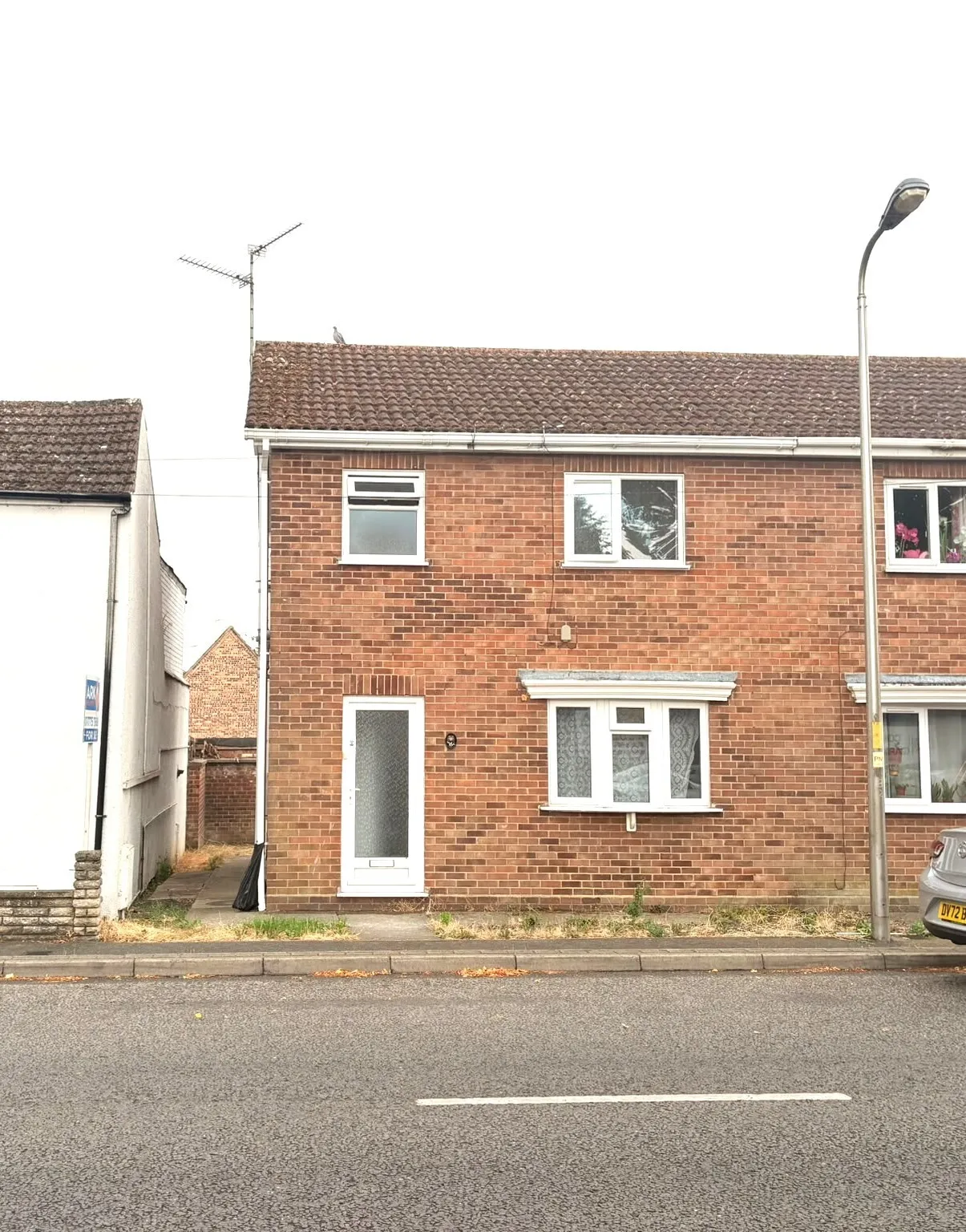 2 bed house to rent — Commercial Road, SPALDING