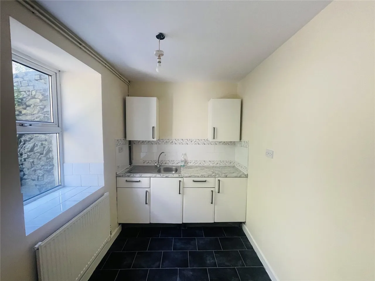 Pengelli Terrace, Blaenau Ffestiniog, LL41, photo 3