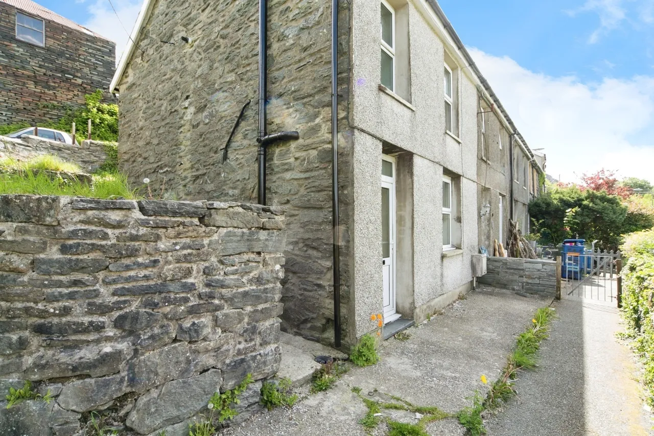 Pengelli Terrace, Blaenau Ffestiniog, LL41, photo 19