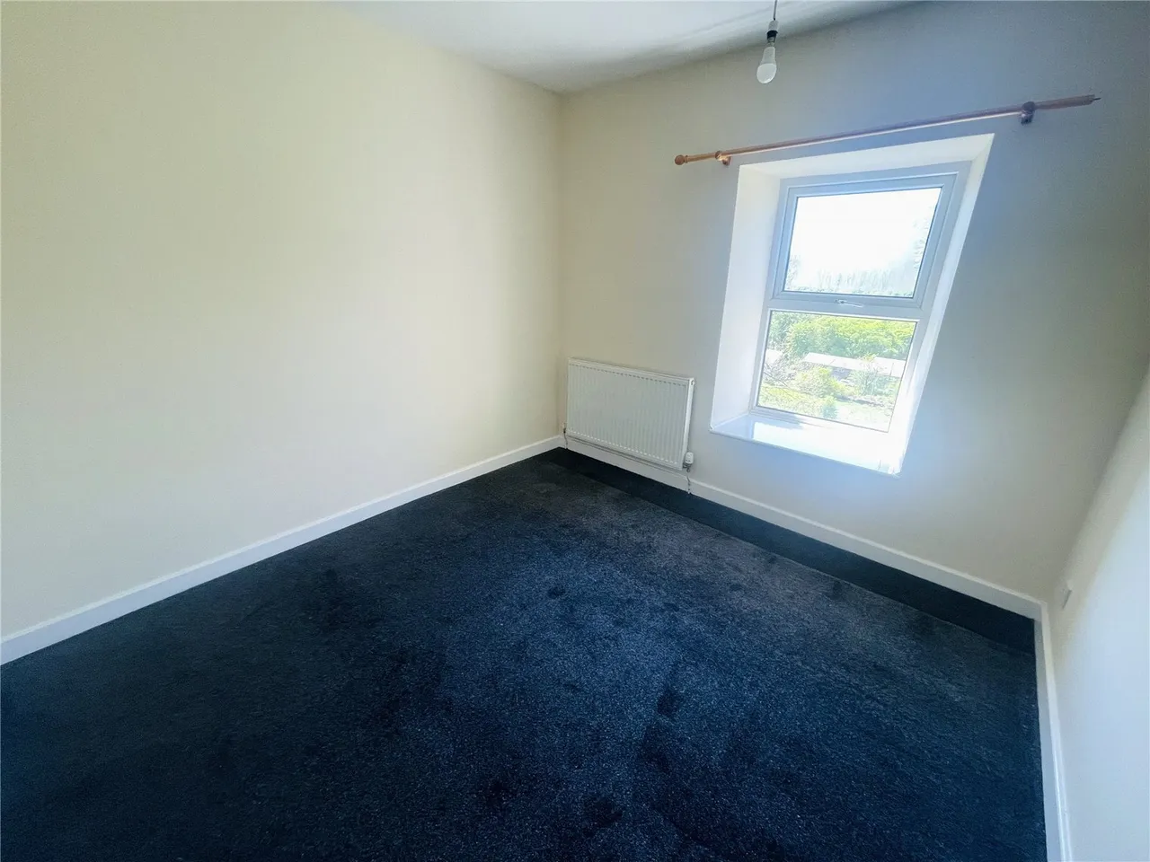 Pengelli Terrace, Blaenau Ffestiniog, LL41, photo 4
