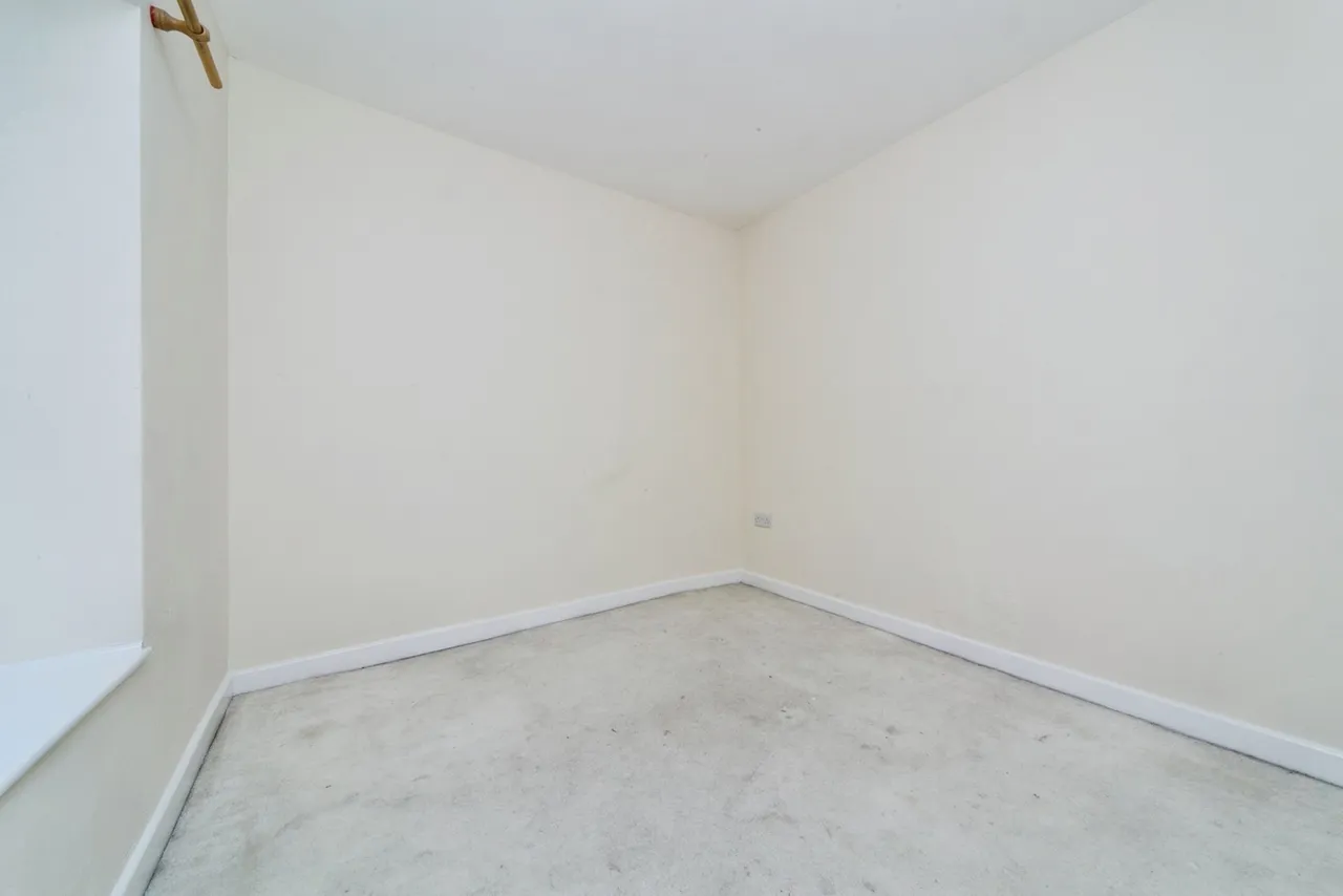 Pengelli Terrace, Blaenau Ffestiniog, LL41, photo 21