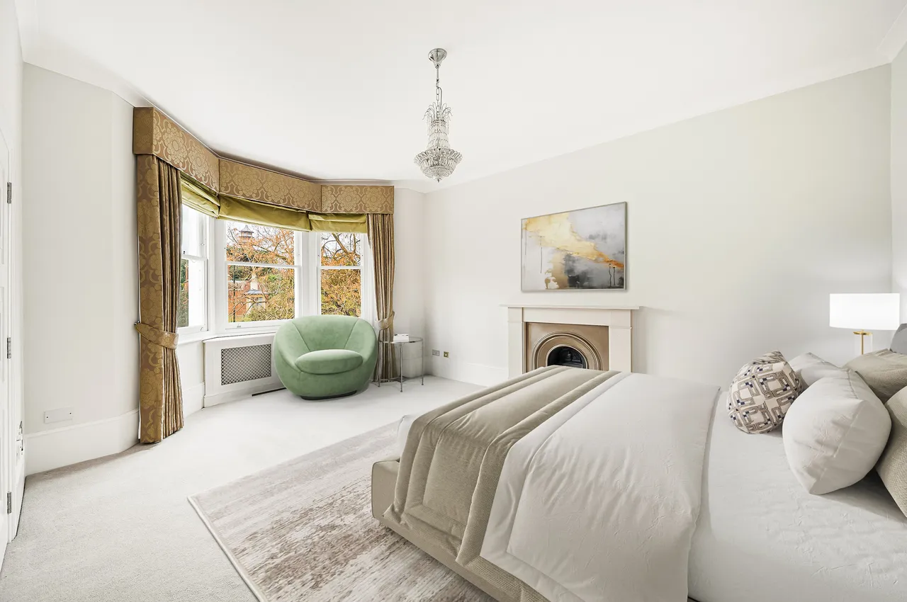 Kew Road, Richmond, South West London, photo 12