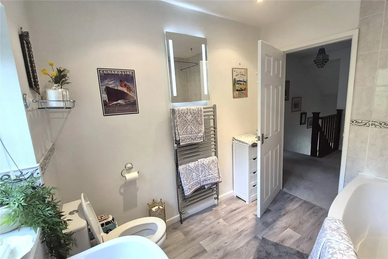 Argyll Close, Macclesfield, Cheshire, SK10, photo 22