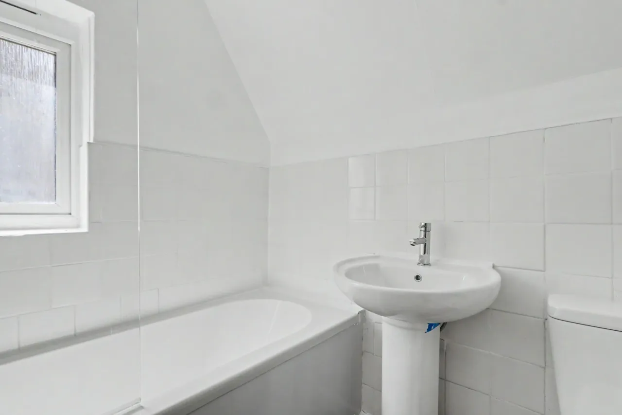 Second Avenue, Kidsgrove, ST7, photo 9