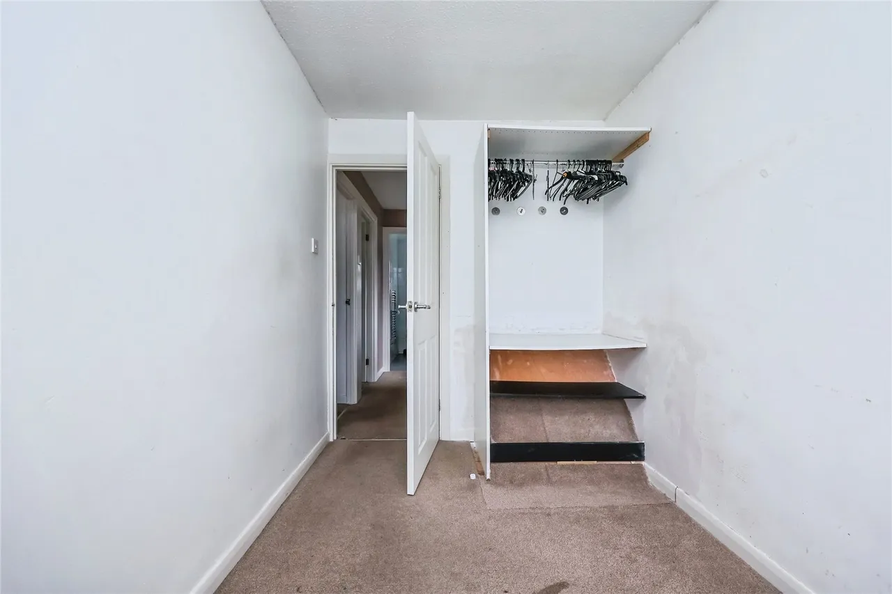 Ladbrooke Crescent, NOTTINGHAM, Nottinghamshire, NG6, photo 11