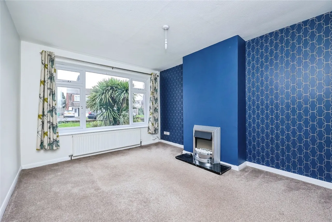 Ladbrooke Crescent, NOTTINGHAM, Nottinghamshire, NG6, photo 2