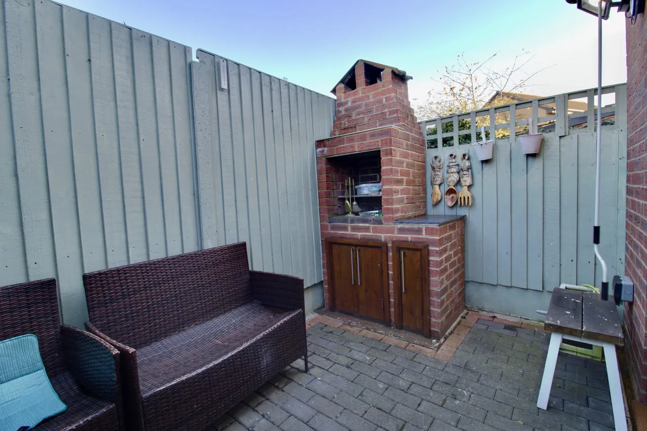 Joyners Close, Dagenham, RM9, photo 24