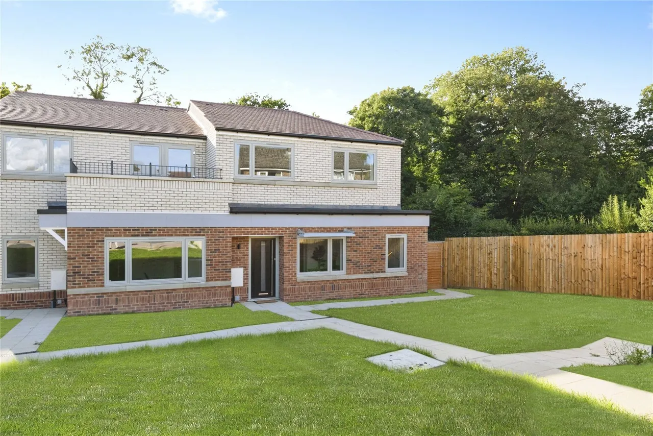 Fairoak Close, Kenley, CR8, photo 2