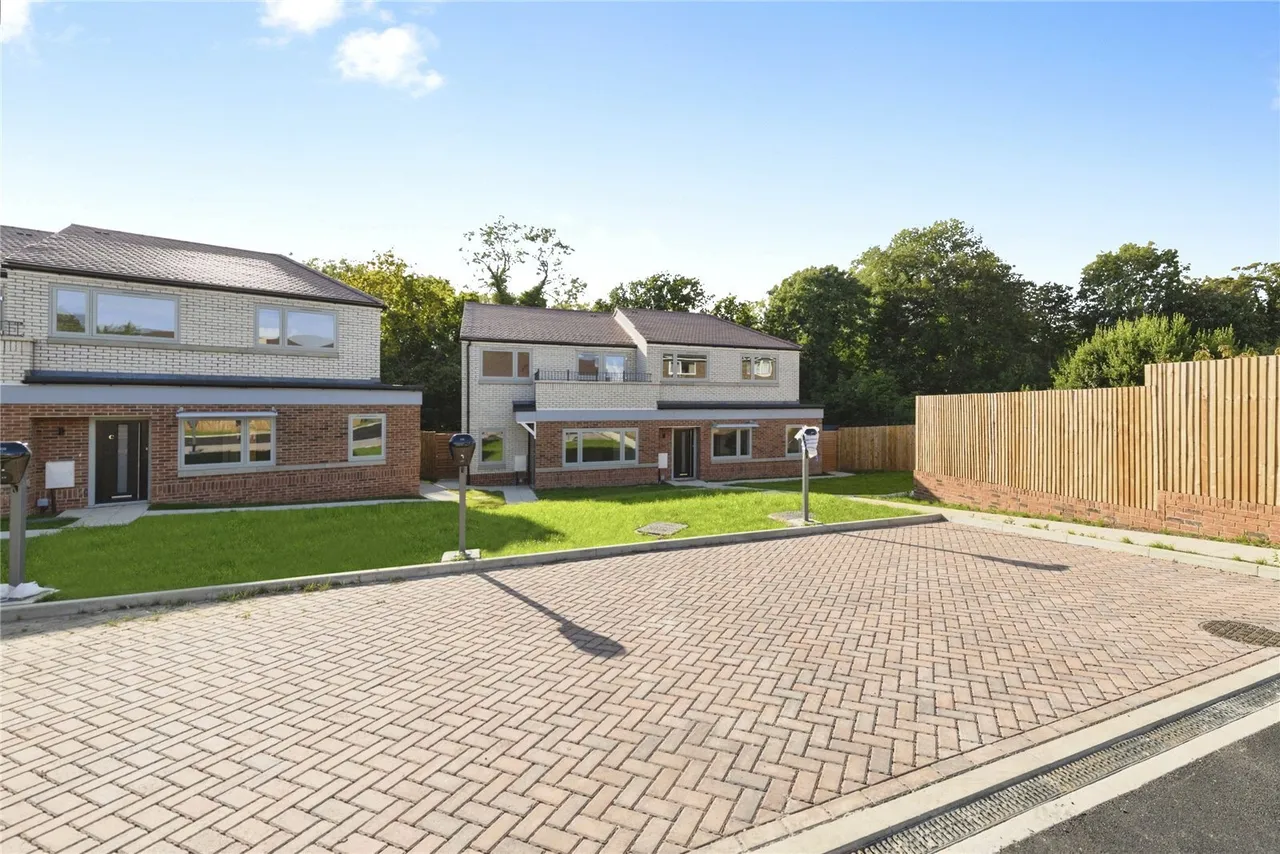 Fairoak Close, Kenley, CR8, photo 17