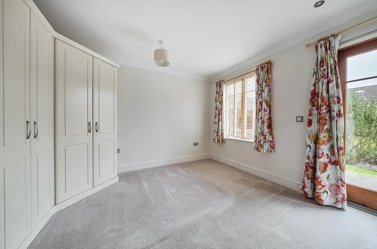 Salisbury Road, Sherfield English, SO51, photo 6