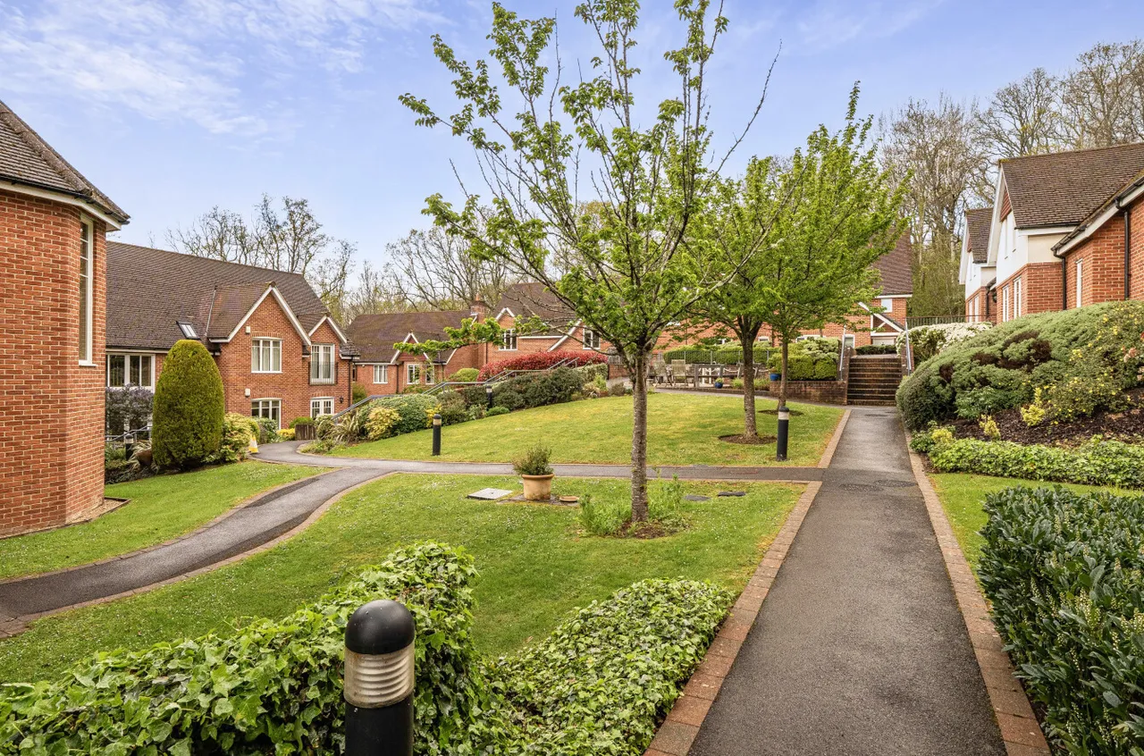 Salisbury Road, Sherfield English, SO51, photo 17