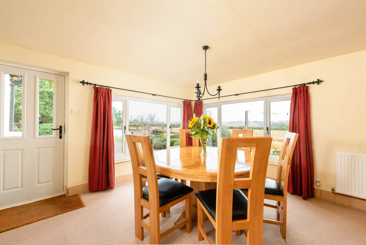 Merrymead Cottage, Bridgeway, HP18, photo 8