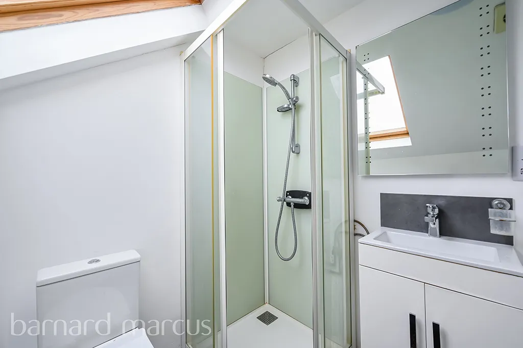 Great West Road, Isleworth, TW7, photo 3