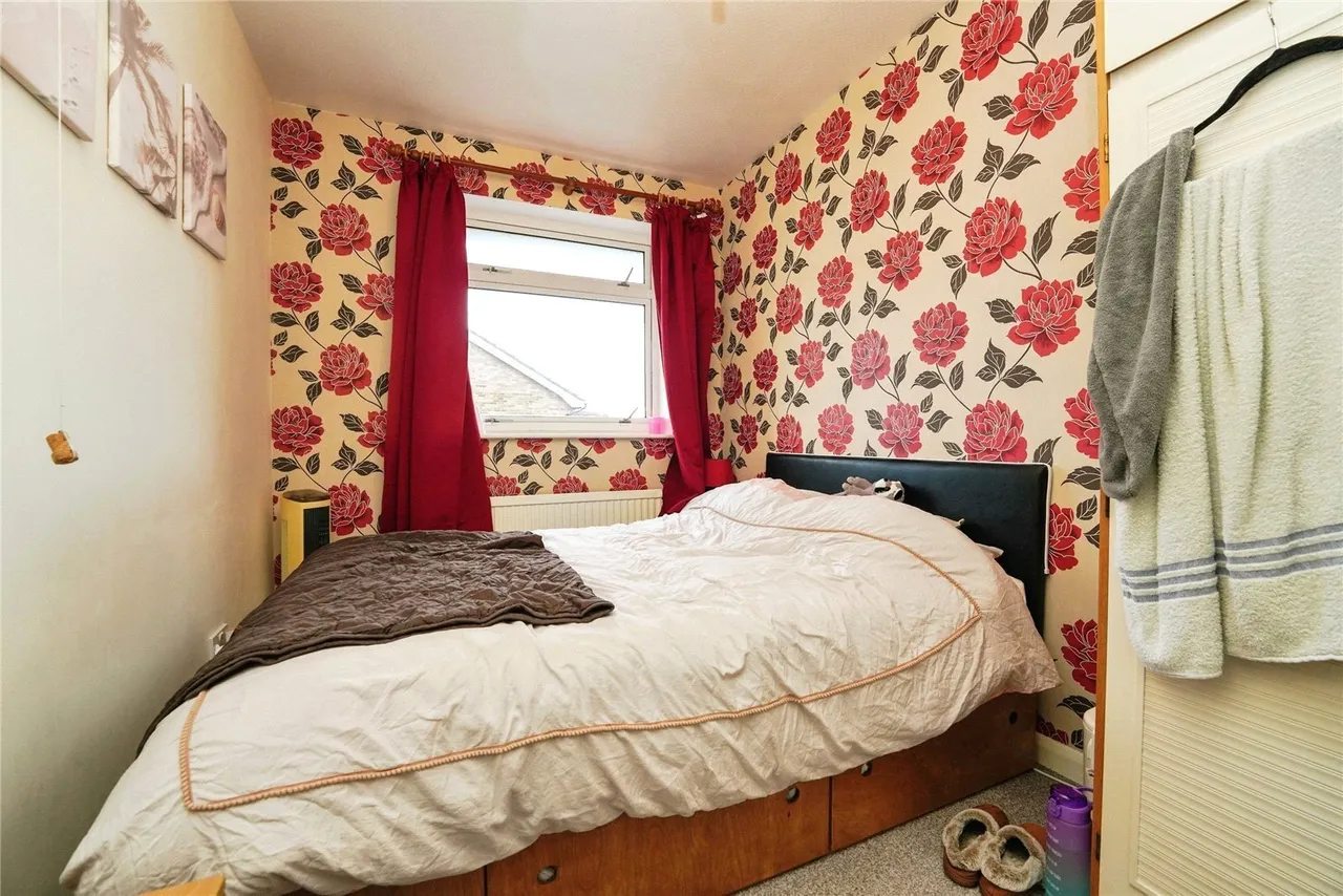 Mainard Square, Longlevens, Gloucester, Gloucestershire, GL2, photo 6