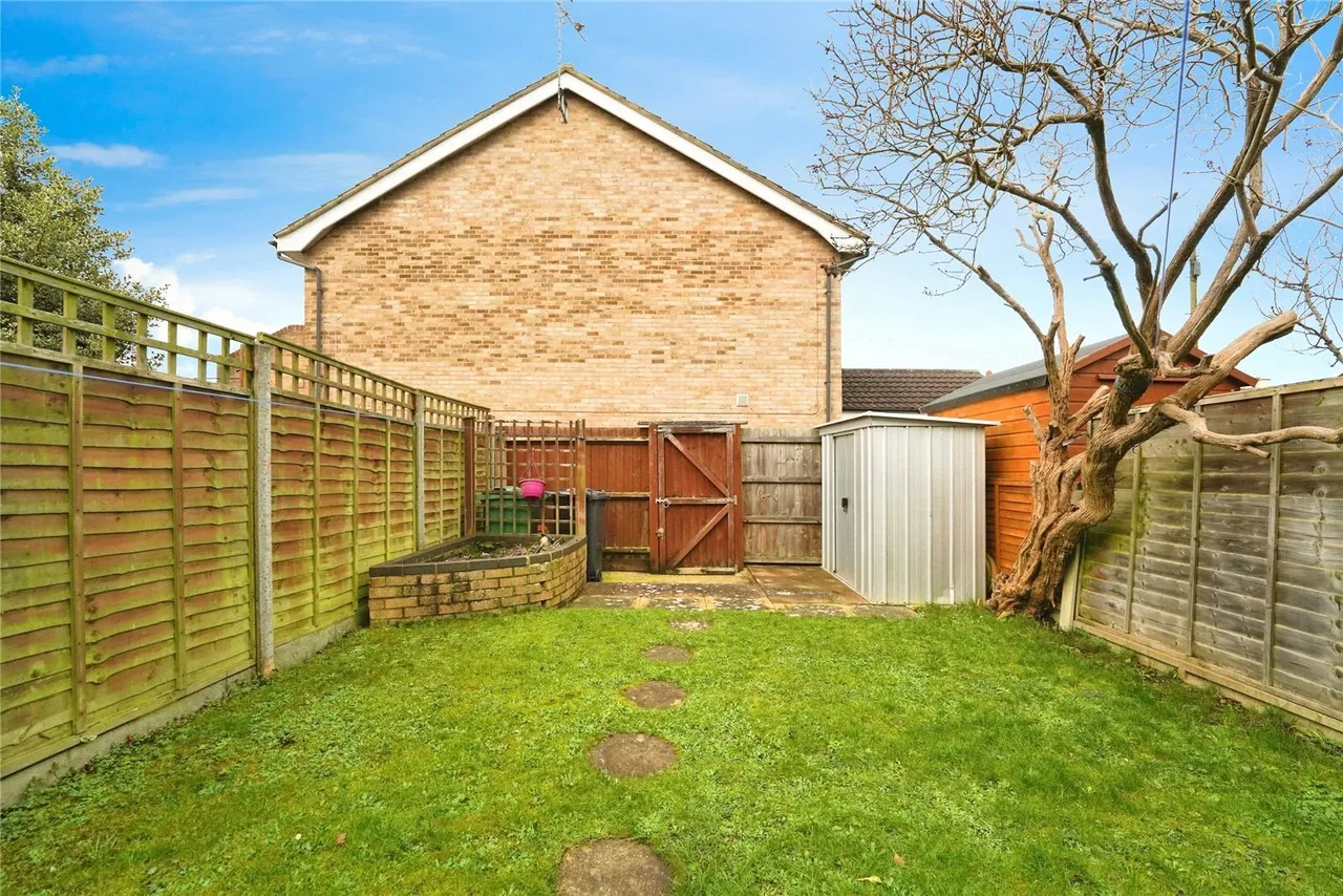 Mainard Square, Longlevens, Gloucester, Gloucestershire, GL2, photo 8
