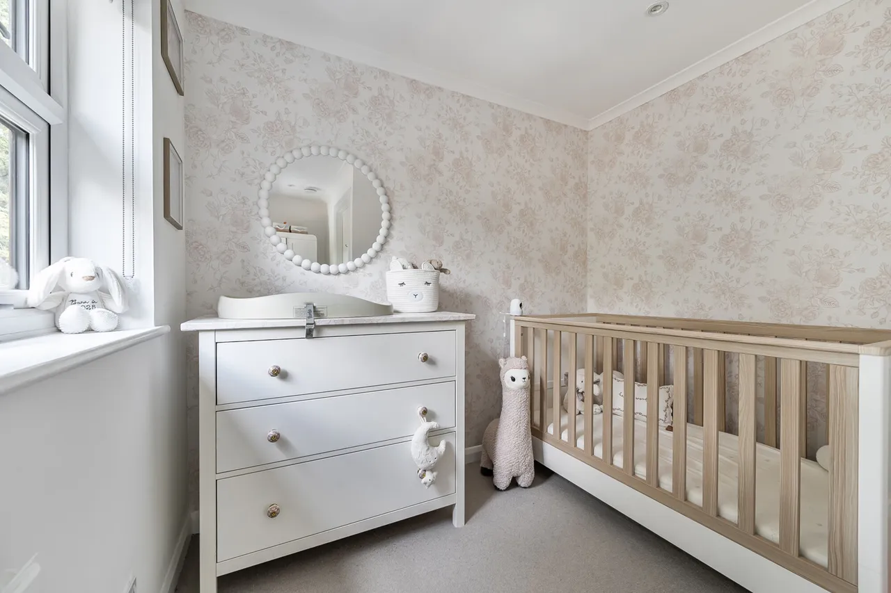 The Willows, Mill End, WD3, photo 8
