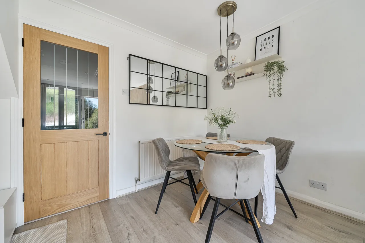The Willows, Mill End, WD3, photo 13