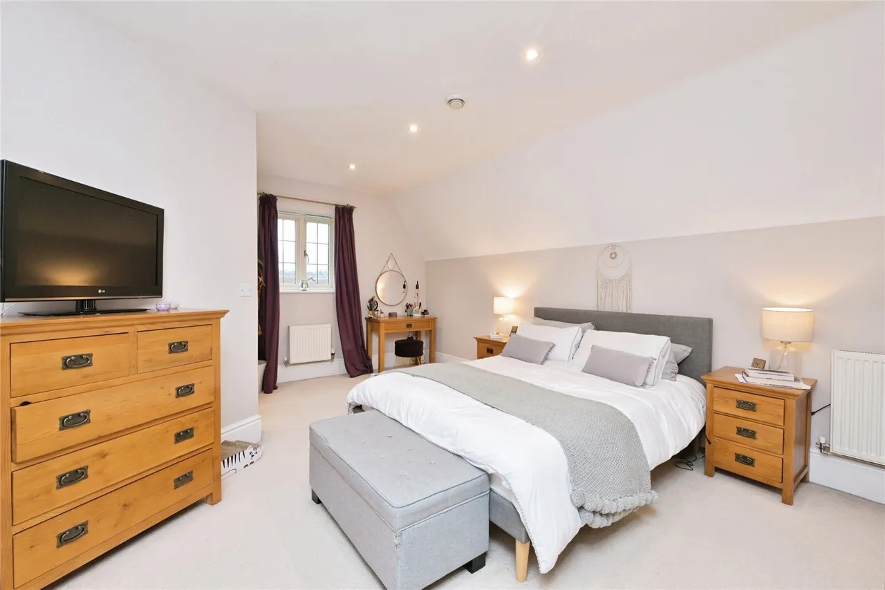 Clickers Place, Northampton, Northamptonshire, NN5, photo 9