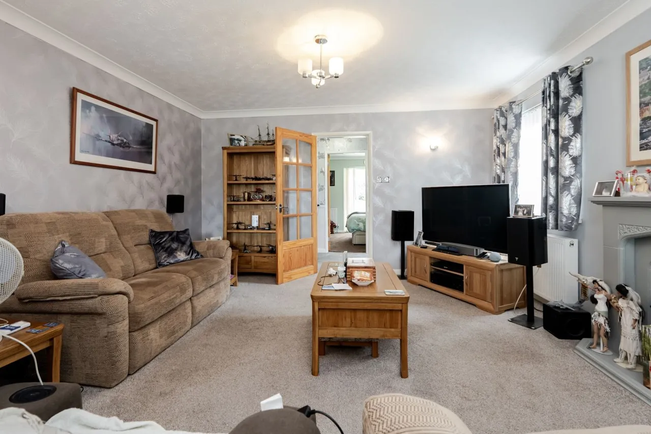 Caleb Hill Road, Boston, PE22, photo 7