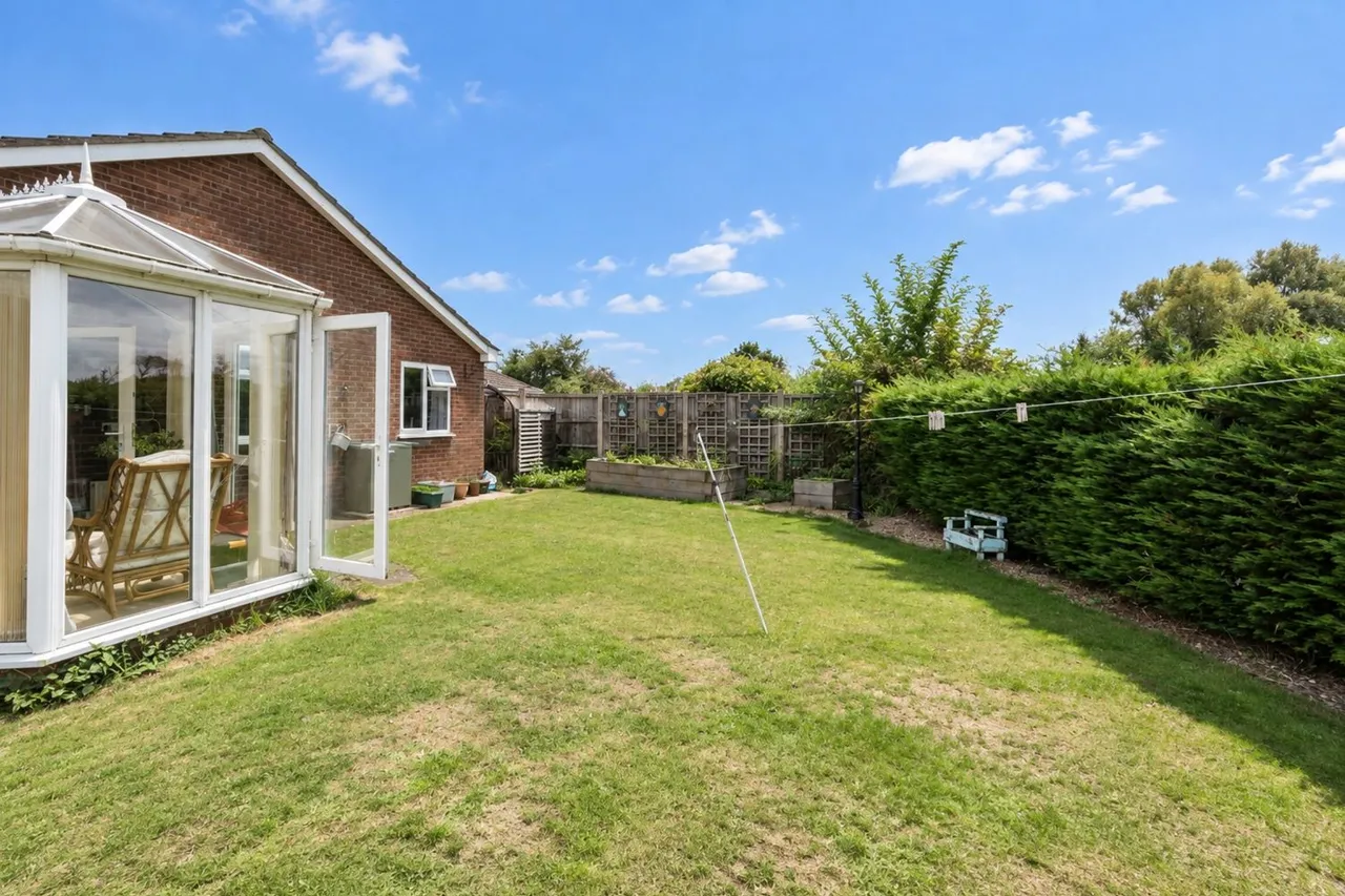 Caleb Hill Road, Boston, PE22, photo 18