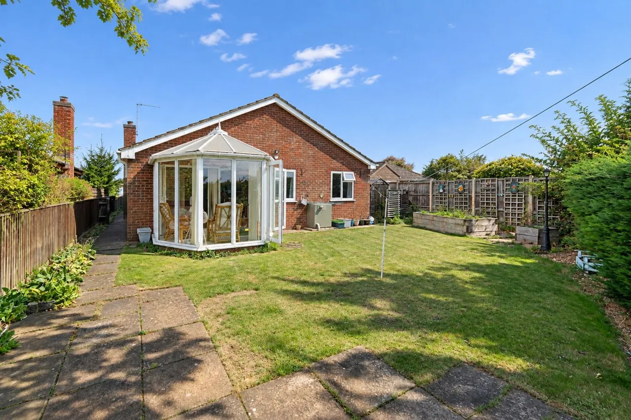 Caleb Hill Road, Boston, PE22, photo 19