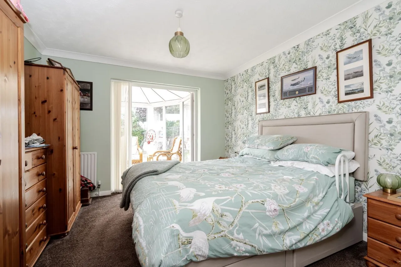 Caleb Hill Road, Boston, PE22, photo 12
