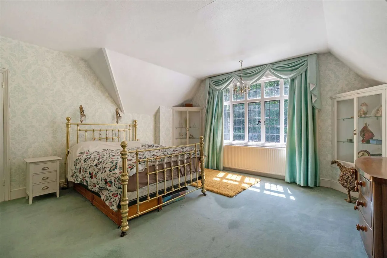 Parliament Lane, Burnham, Slough, Berkshire, SL1 8NT, photo 9