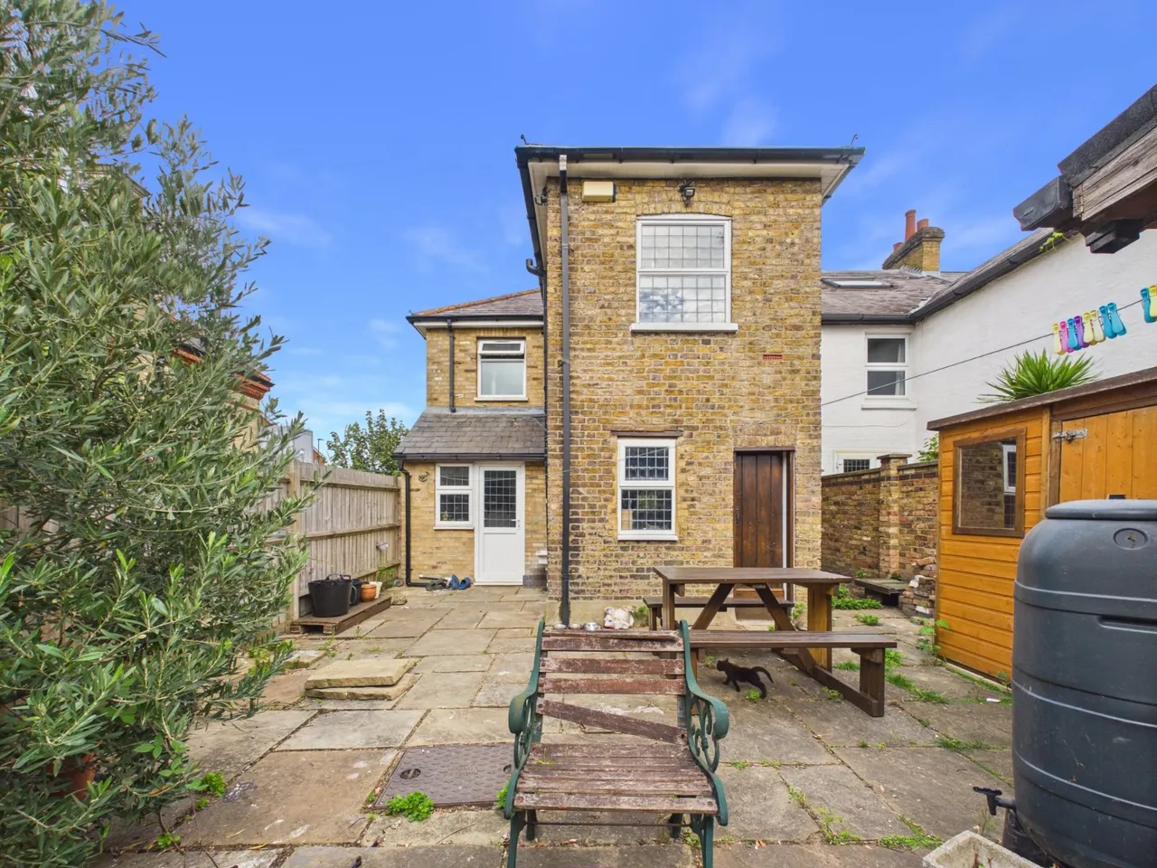 Feltham, Middlesex, photo 17