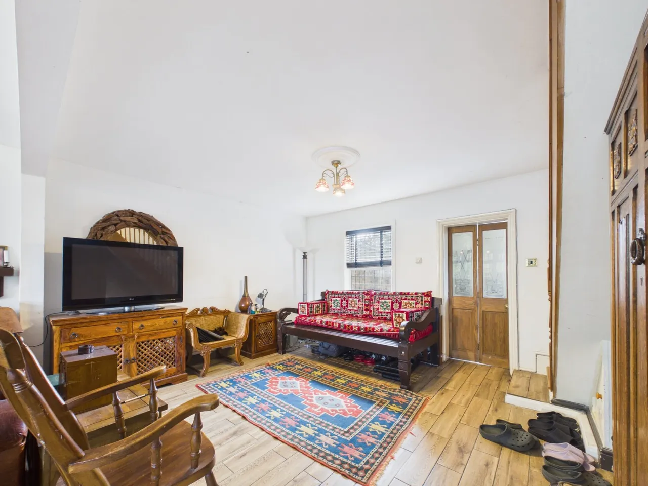 Feltham, Middlesex, photo 11