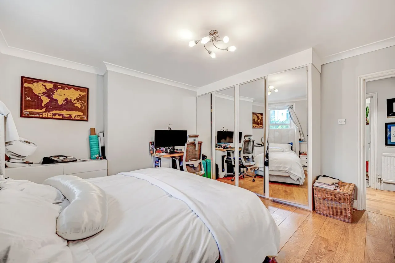 Priory Road, South Hampstead, London, NW6, photo 2