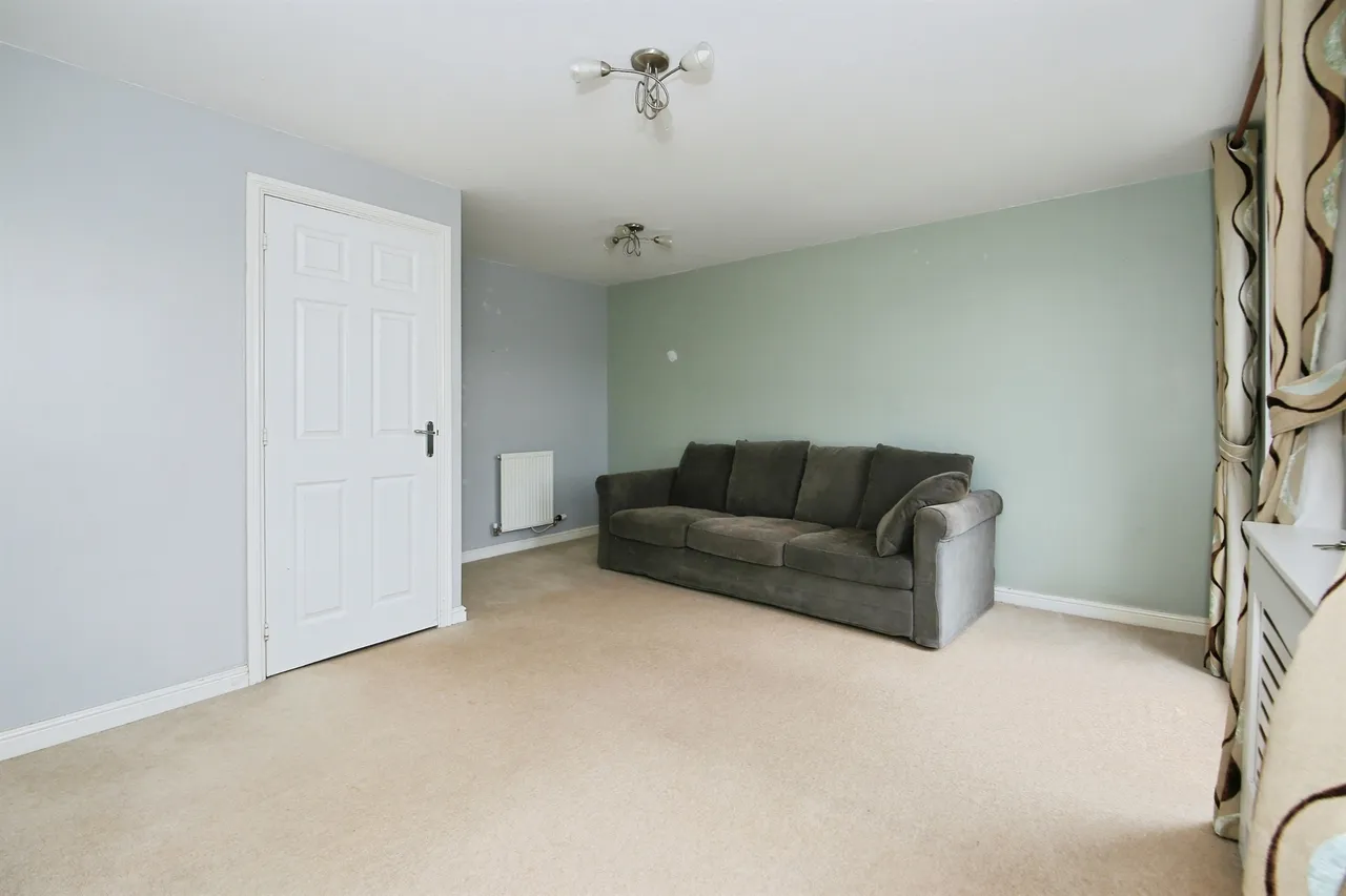 Spring Avenue, Hampton Vale, Peterborough, photo 8