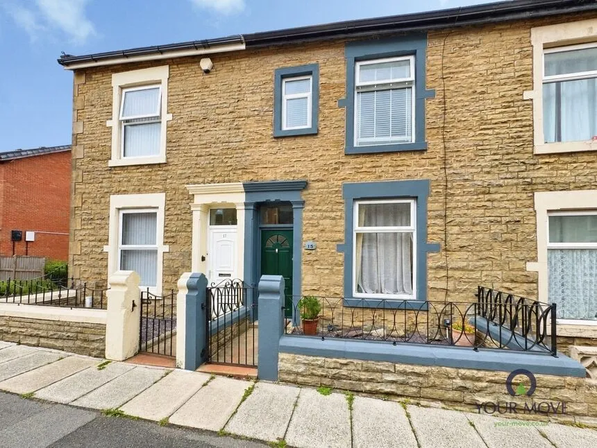 2 bed house for sale — Highfield Road, Darwen, Lancashire, BB3