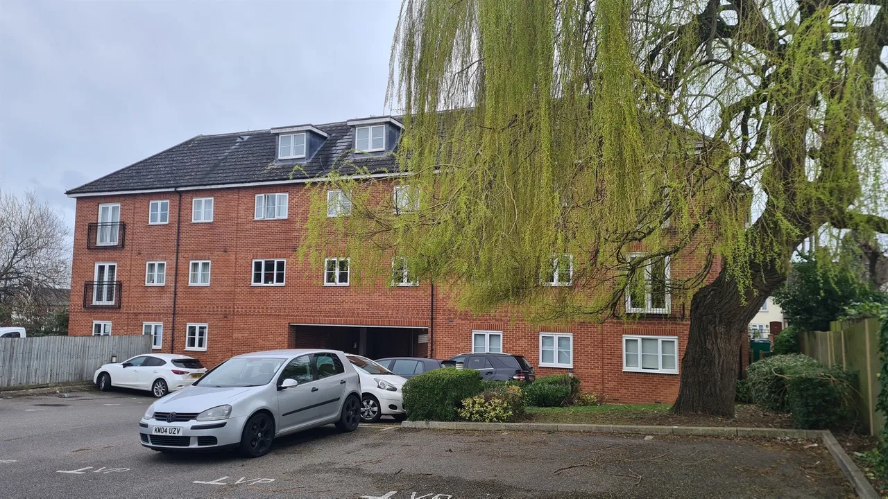 Park Street, Aylesbury, HP20, photo 6