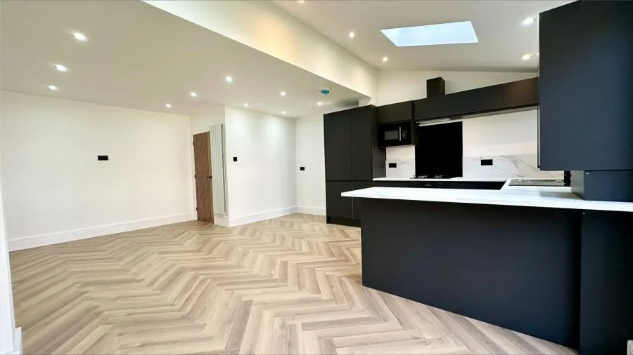 Troy Grove, Kings Heath, B14, photo 12