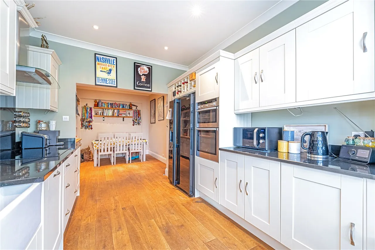 Percy Road, Hampton, TW12 2HW, photo 6